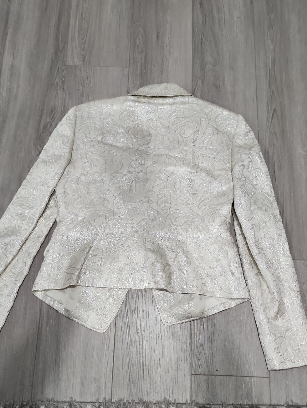 Michael Kors Cream Floral Brocade Blazer with Metallic Sheen - Picture 3 of 4
